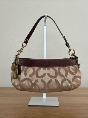 Coach shoulder bag